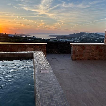 Aroma Cavas Apartment Pyrgos Kallistis Bagian luar foto