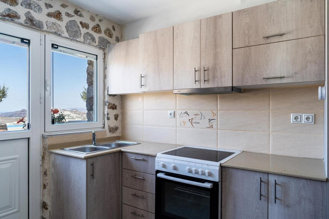 Aroma Cavas Apartment Pyrgos Kallistis Bagian luar foto