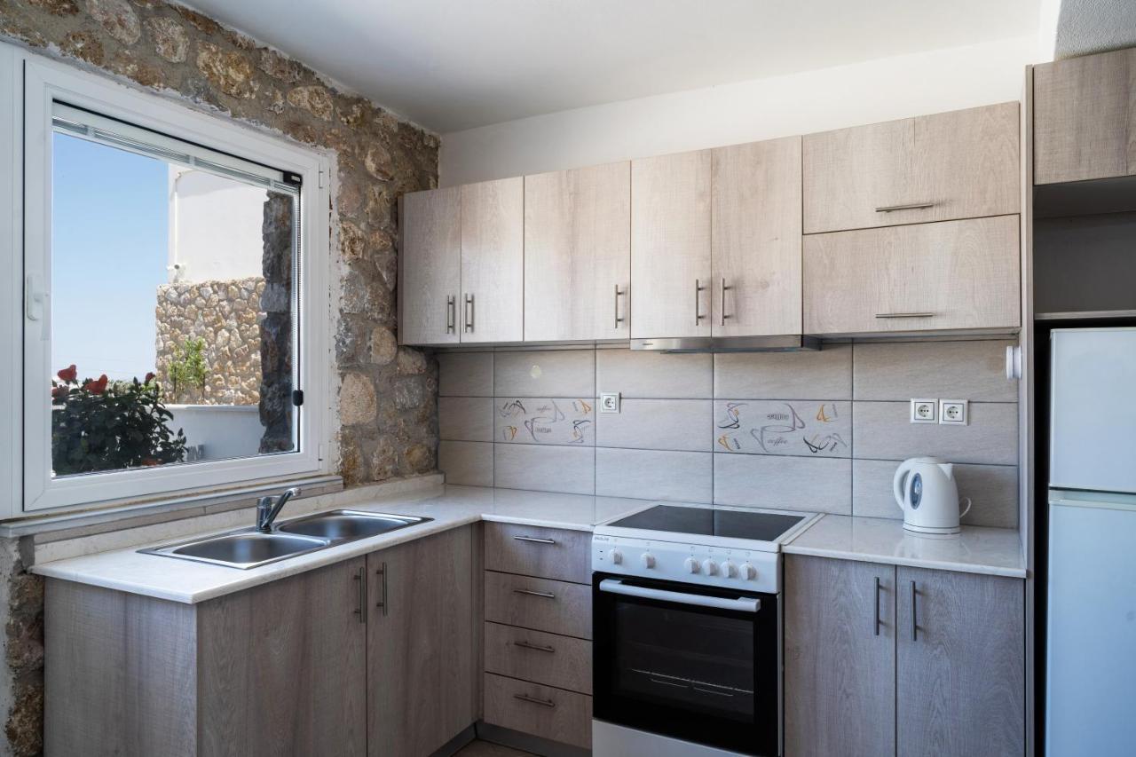 Aroma Cavas Apartment Pyrgos Kallistis Bagian luar foto