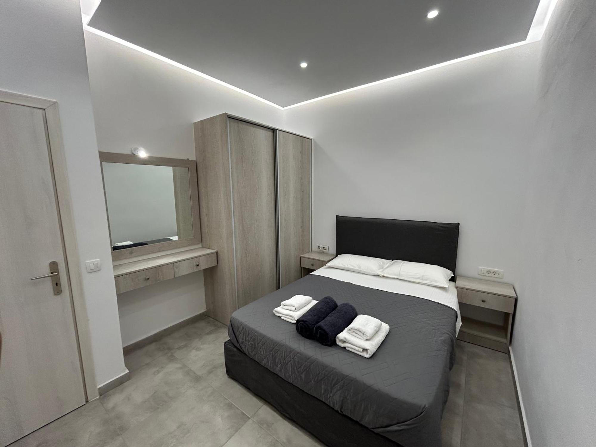 Aroma Cavas Apartment Pyrgos Kallistis Bagian luar foto