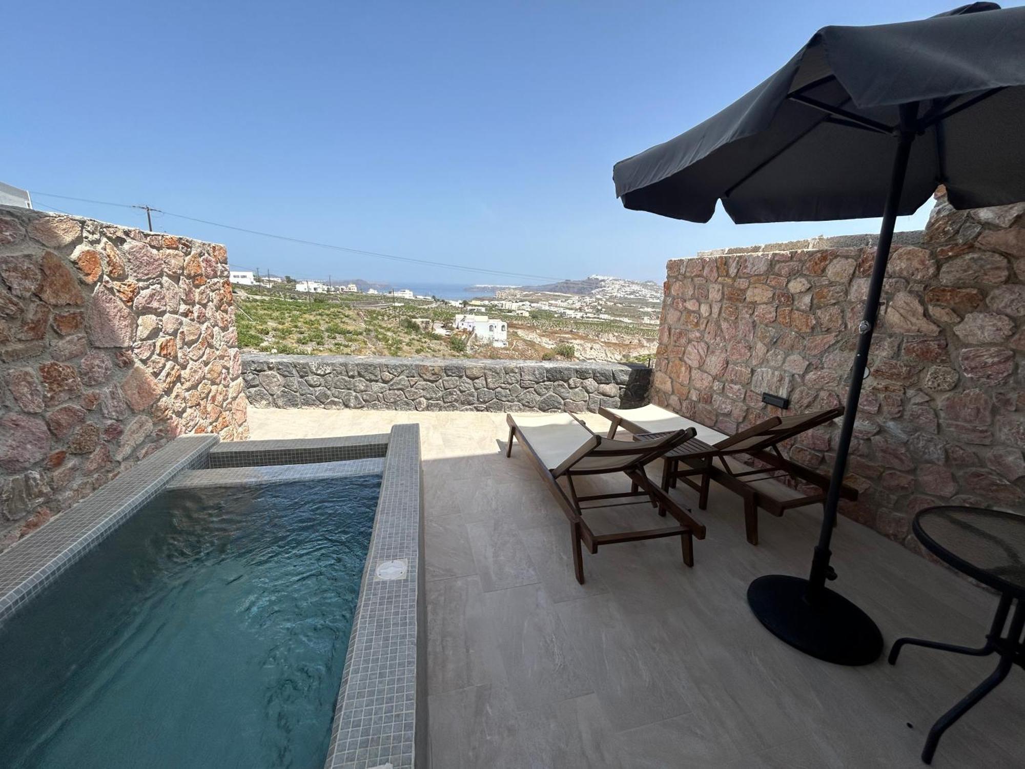 Aroma Cavas Apartment Pyrgos Kallistis Bagian luar foto
