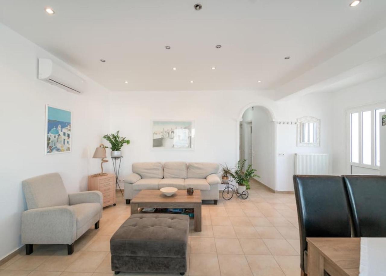 Aroma Cavas Apartment Pyrgos Kallistis Bagian luar foto